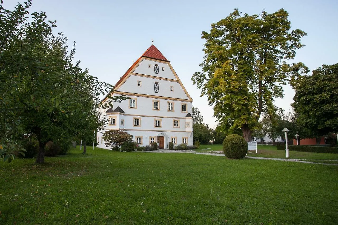 DEVA Aparthotel Egger Schechen